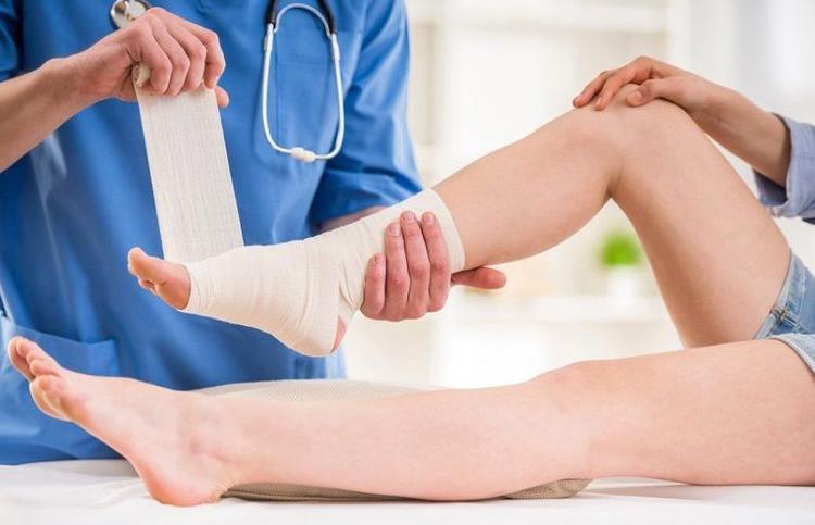 Phẫu thuật nối gân gót (Achilles) bị đứt: Cần lưu ý điều gì? 